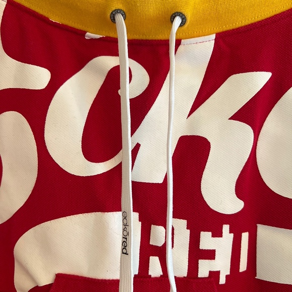 Ecko Red Edgy Bright Cropped Logo Top - Picture 4 of 8